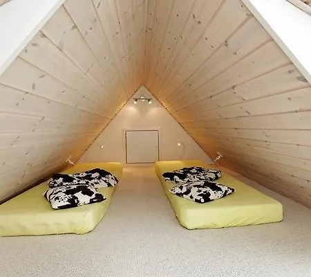 Holiday V Holiday home
